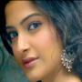 Sonam Kapoor Started to show Coquets